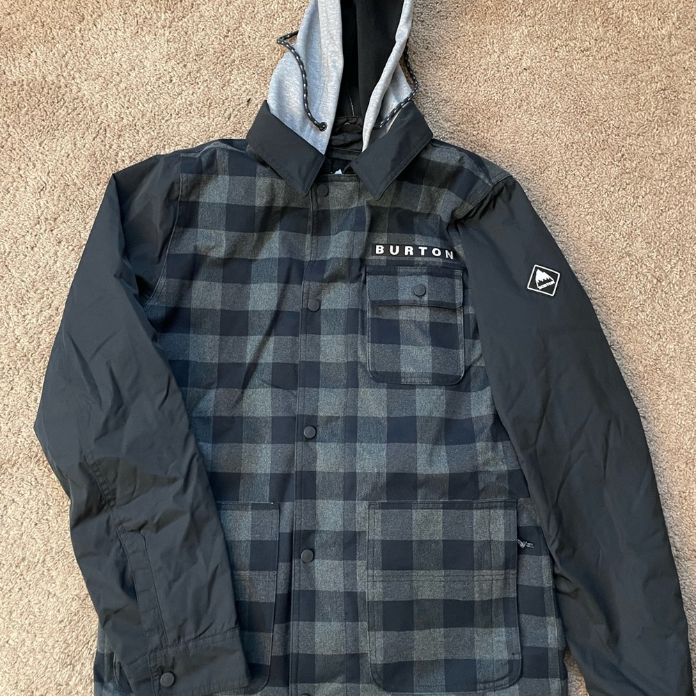 NWOT - Never worn Burton Dunmore jacket size small